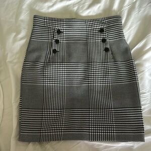 H&M houndstooth skirt size 10